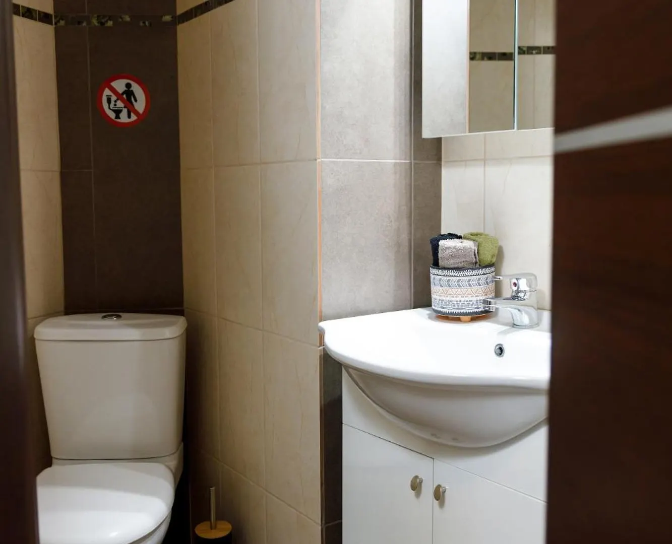 Charming Apartment With Gorgeous View & Private Parking Thessaloniki