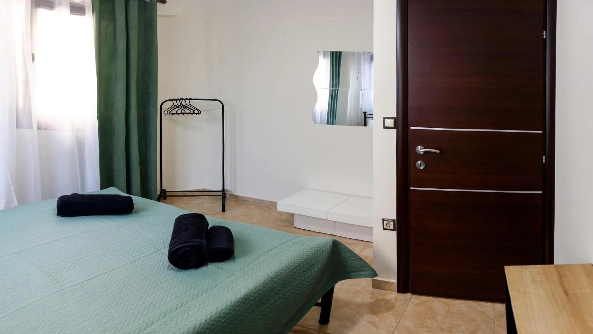 Charming Apartment With Gorgeous View & Private Parking Thessaloniki